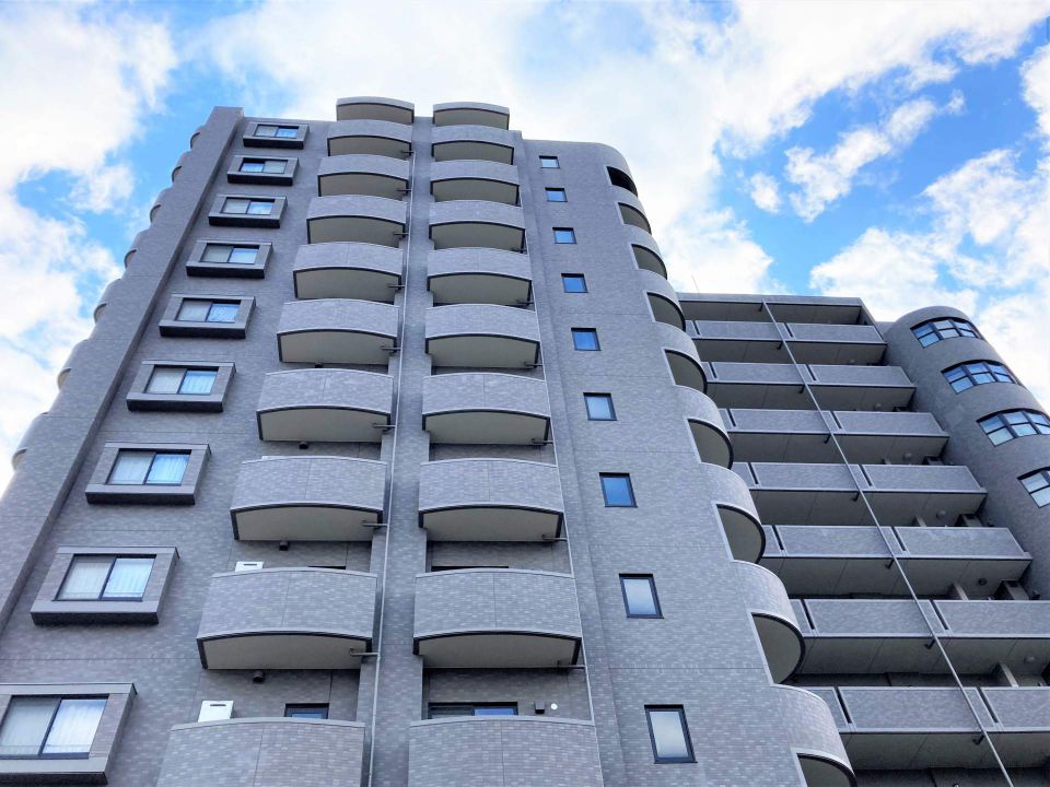 東京の外壁塗装、失敗しないための8つの落とし穴とは？